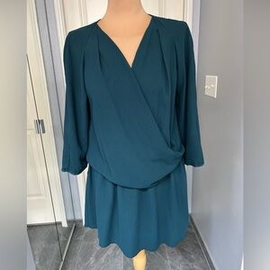 Aritzia Wilfred Hunter‎ Green Crossover Faux Wrap Dress